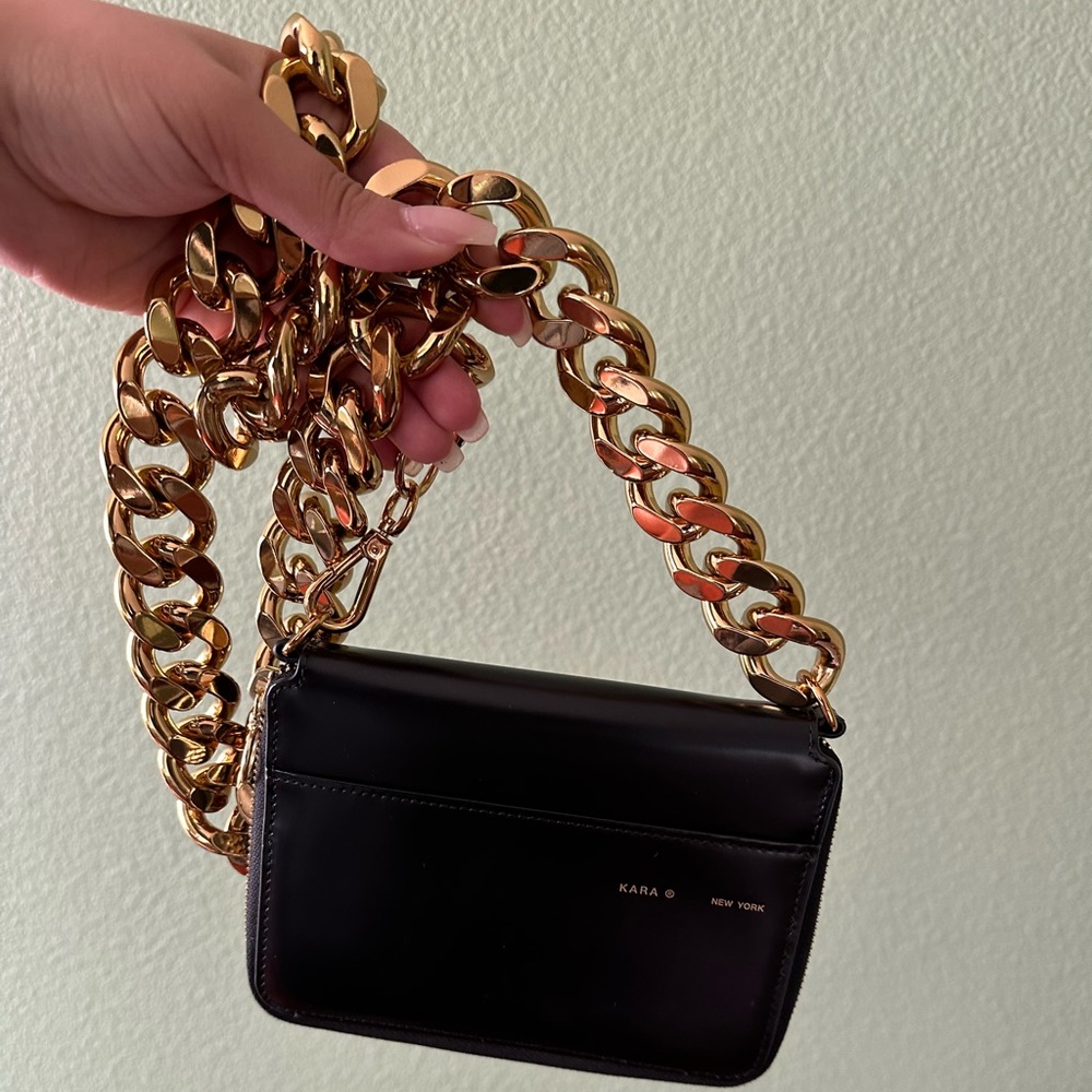Kara Black Leather Shoulder Bag with Chunky Gold Chain